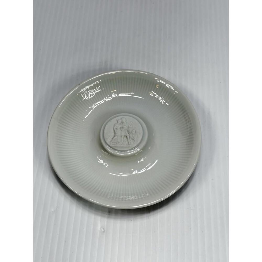 VTG Bing & Grondahl Bowl Thorvaldsen Denmark White Porcelain Four‎ Season Summer